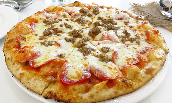 sausage and fennel pizza from covecastles