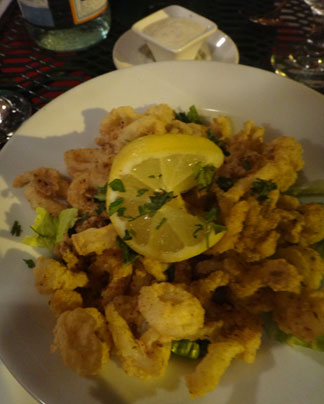 crispy calamari with lemon aioli at sarjais