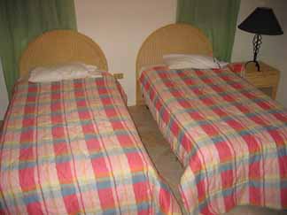 anguilla villa twin beds