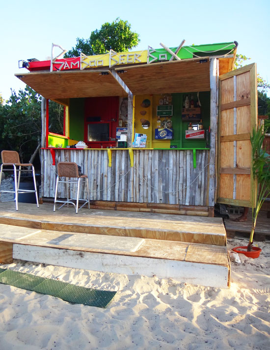 bamboo beer box on meads bay