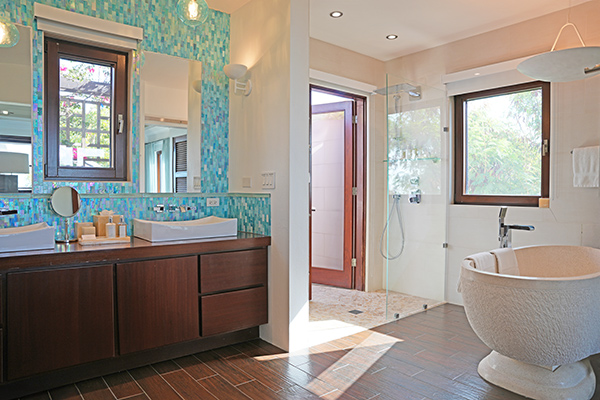 ensuite at nevaeh villa