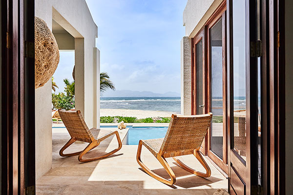Beach Escape Villa Pool deck