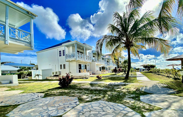 Shoal Bay Villas from the beach	