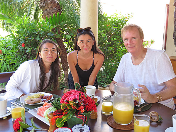 breakfast all together at bird of paradise villa