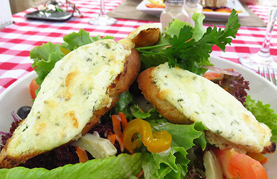 chevre chaud salad