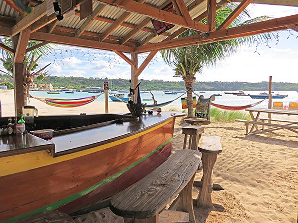 Anguilla Nightlife, Elvis Beach Bar, Sandy Ground