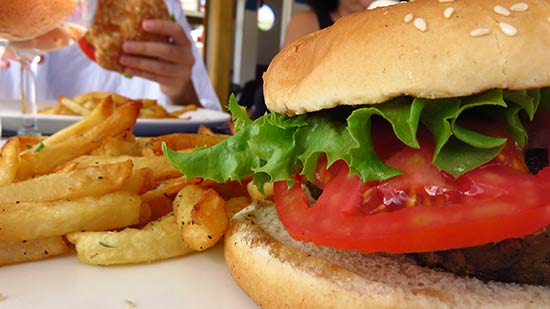 assembling le bar burger