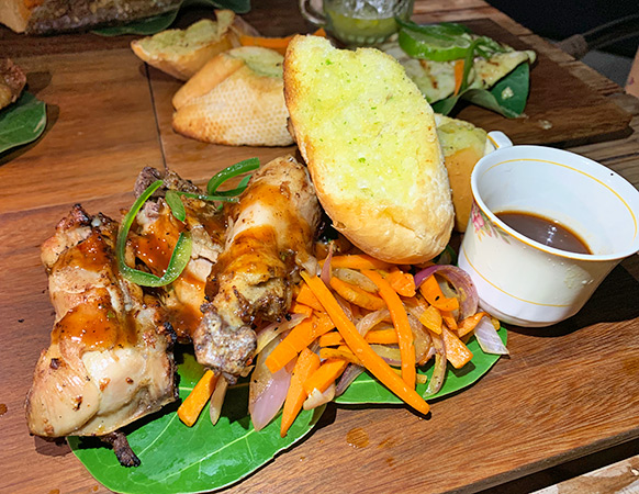 BBQ chicken and garlic bread