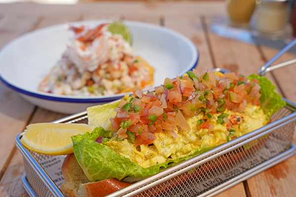 Lobster roll at Cap Shack