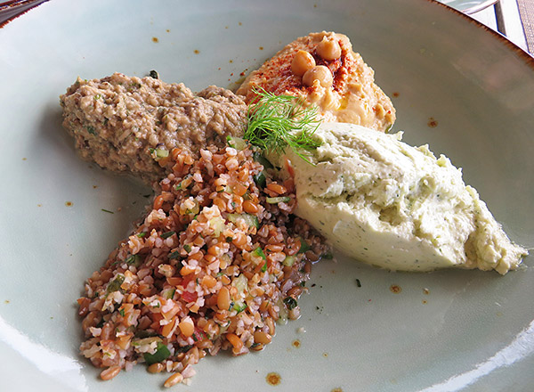 mezze platter at four seasons bamboo bar and grill