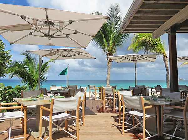 outdoor terrace at bamboo bar & grill four seasons