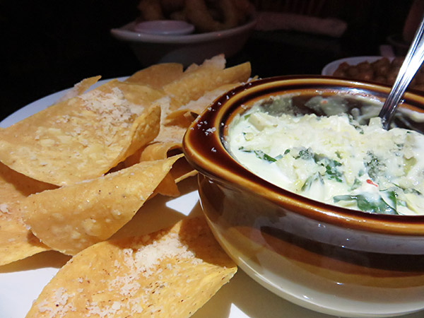 spinach and artichoke dip at pumphouse