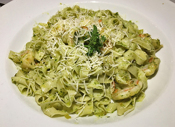 fettucine al pesto at elite