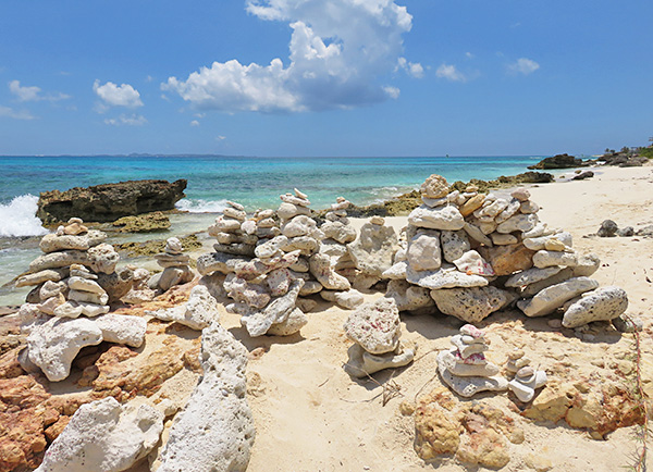 stone reations at stonehenge anguilla