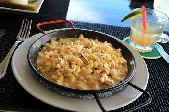 lobster mac and cheese from straw hat by ziggy