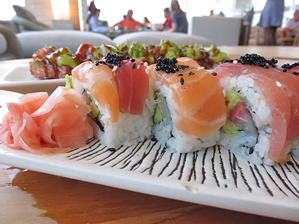 the last emperor sushi roll at sunset lounge four seasons