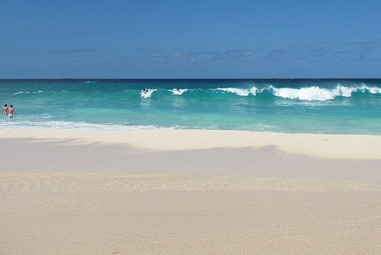meads bay anguilla waves