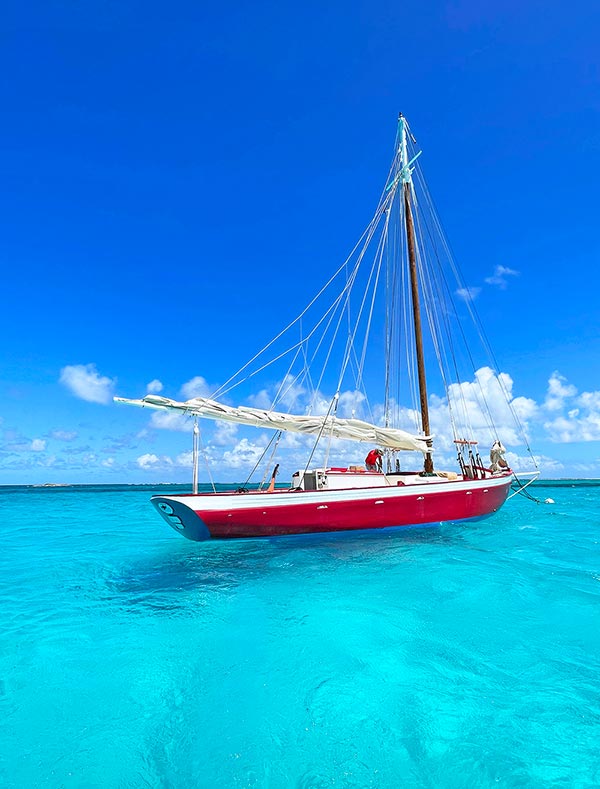 tradition sailing boat