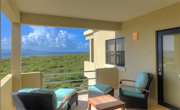 second floor balcony at moondance villa