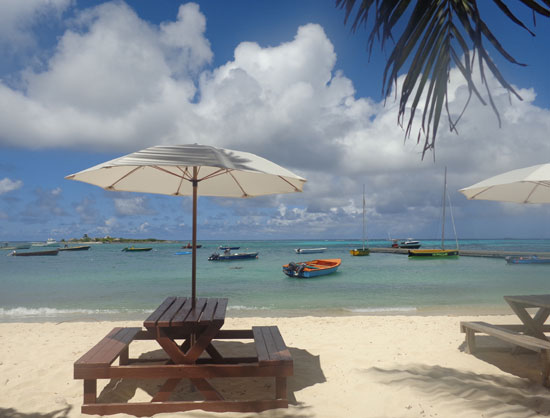 affordable Anguilla, Pelican Bar, Island Harbour, cheap eats