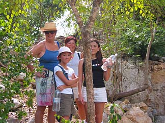 Anguilla hike