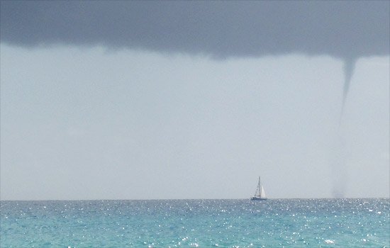 Anguilla waterspout