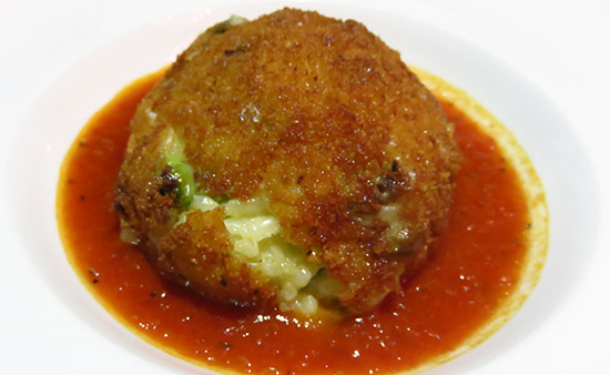 arancini appetizer at italia