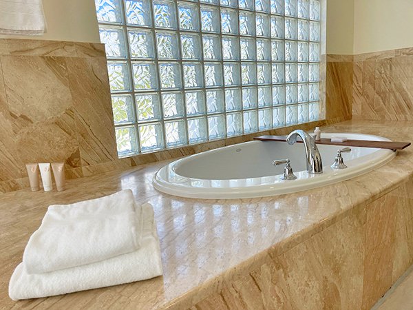 Master bathroom at Aurora Golf Resort & Spa