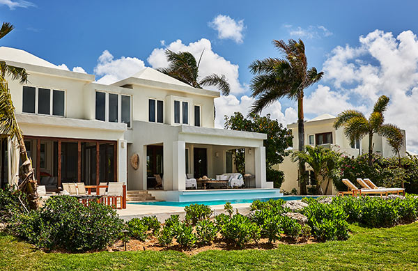 Beach Escape Villa Pool deck 