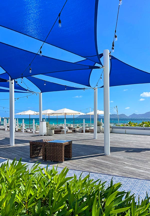 deck space at the reef breezes
