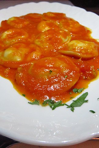 italia caprese ravioli