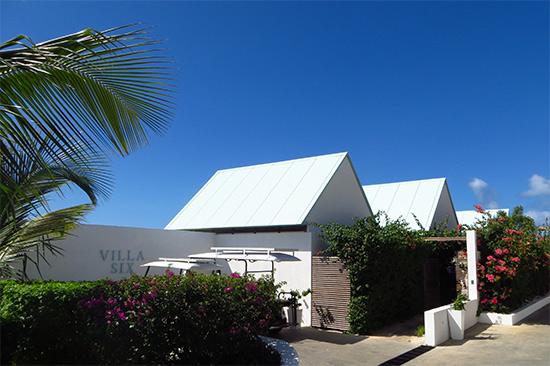 ceblue entrance to villa 6