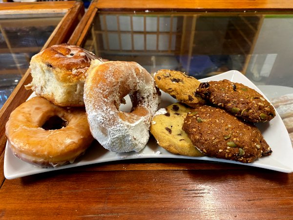 dessert plate at chef's bakery