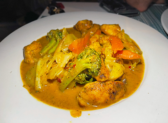 curry chicken at Tastys