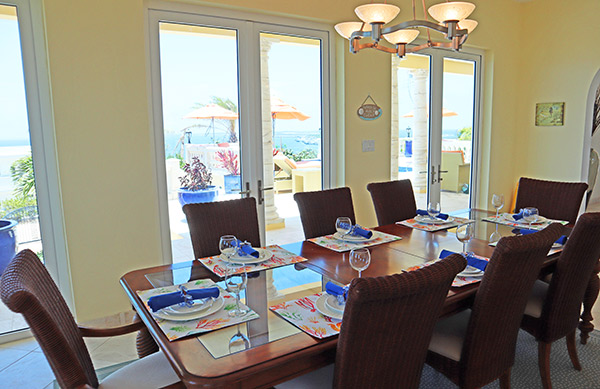 dining area at villa soleil