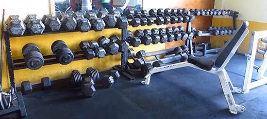 even more weights at dungeon gym