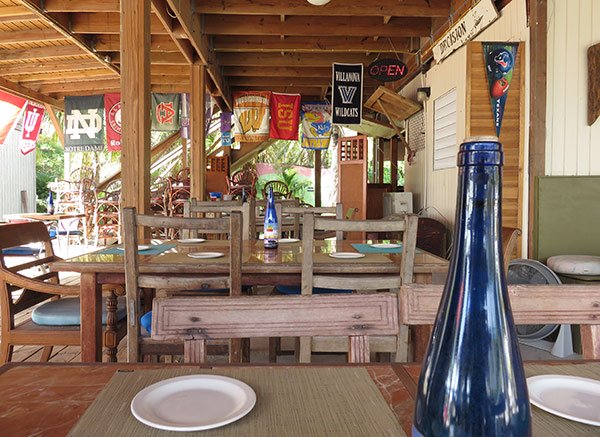 dining area at elvis