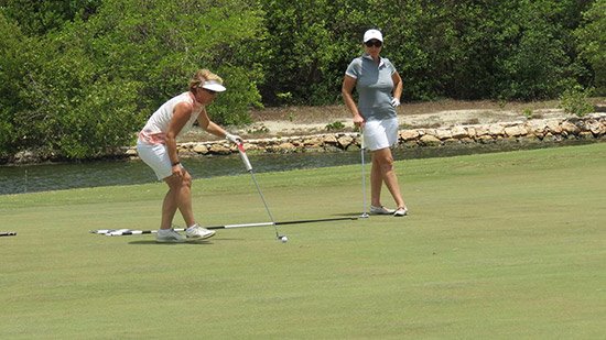 ladies putting at anguilla open in 2014