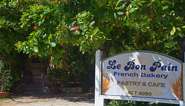 sign and terrace at le bon pain