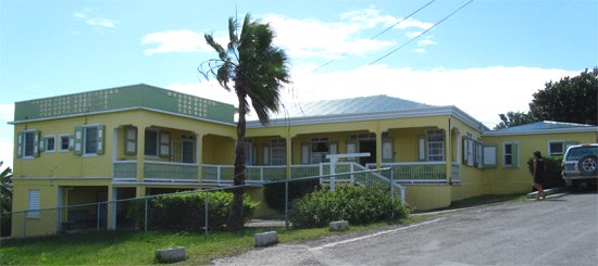 lloyd's guest house