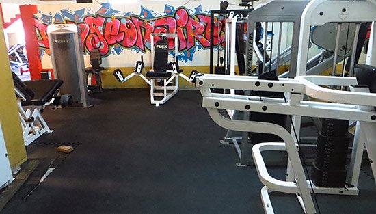 dungeon gym weight rooms