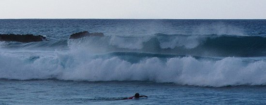 big wave on meads bay