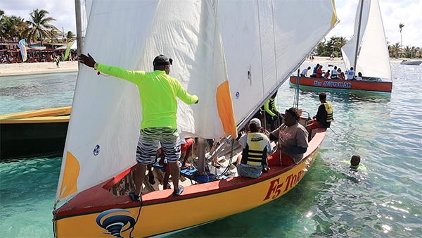 Festival del Mar, Anguilla sail boat