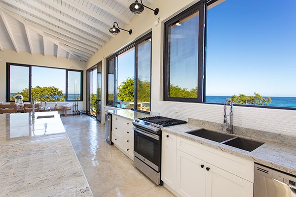 Kitchen at Sand Castle: The Beach House
