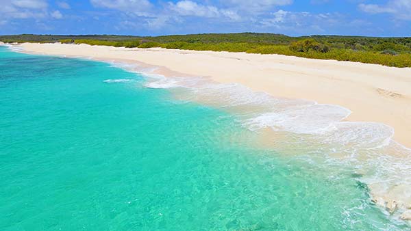 scrub island beach