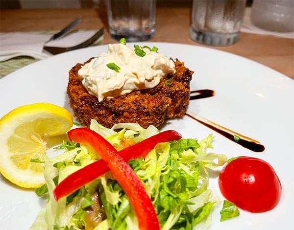 sharkys lobster cakes