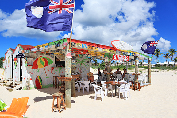 Sunshine Shack beachbar N Grill bar and seating area 