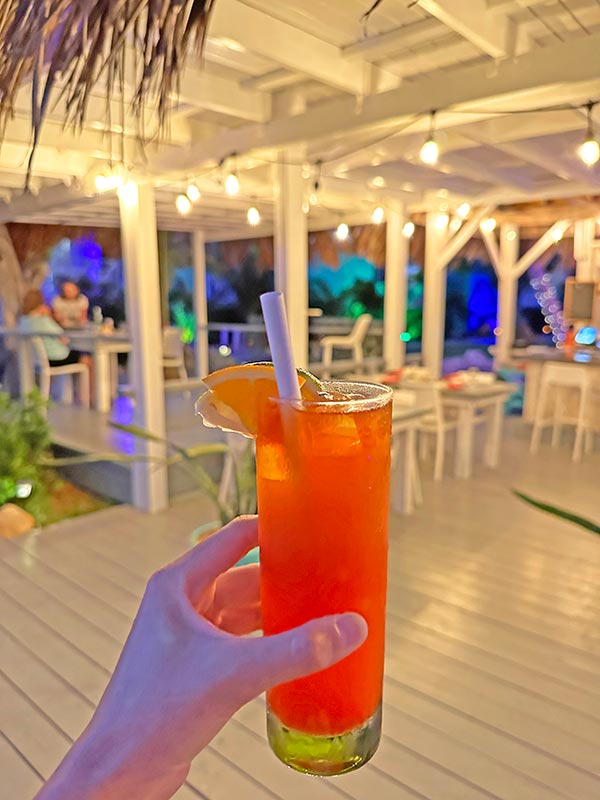 taverna rum punch