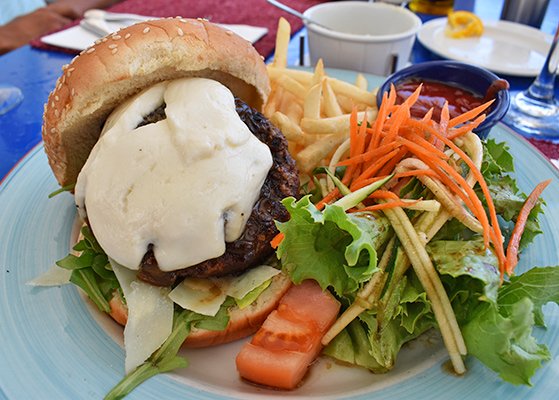 burger and fries Trattoria Tramonto