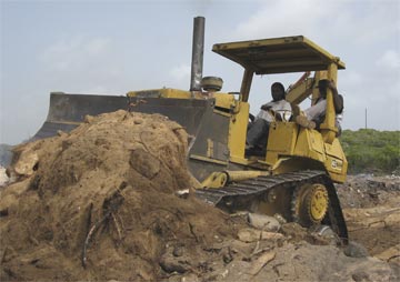 Anguilla bulldozer